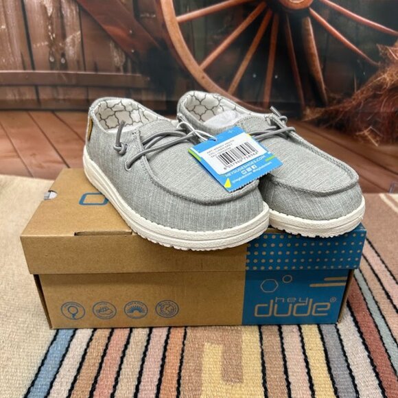 Youth Hey Dude Wendy Linen Grey Shoe - Picture 1 of 4